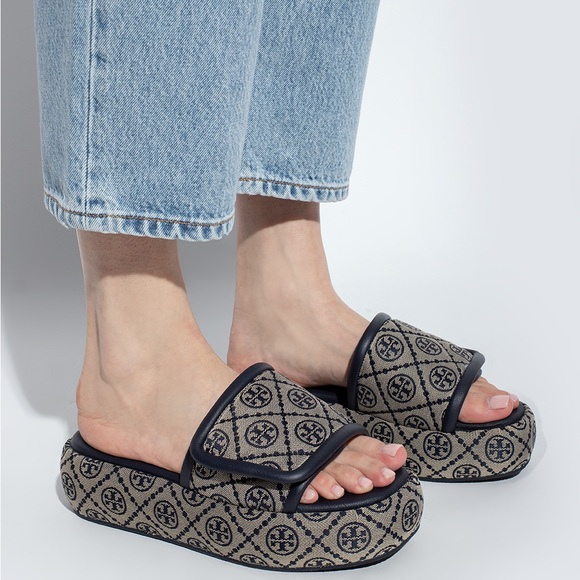 Tory Burch T Monogram Bubble sandals - Picture 8 of 8